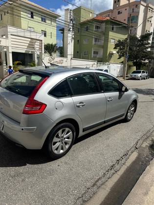 CITROËN C4 2.0 EXCLUSIVE 16V FLEX 4P AUTOMÁTICO CITROËN C4 2.0 EXCLUSIVE 16V FLEX 4P AUTOMÁTICO